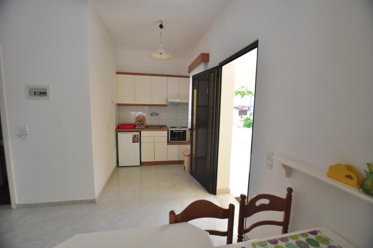 Antigoni Apartments Aharávi Kültér fotó