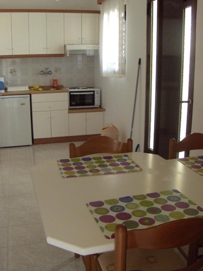Antigoni Apartments Aharávi Kültér fotó