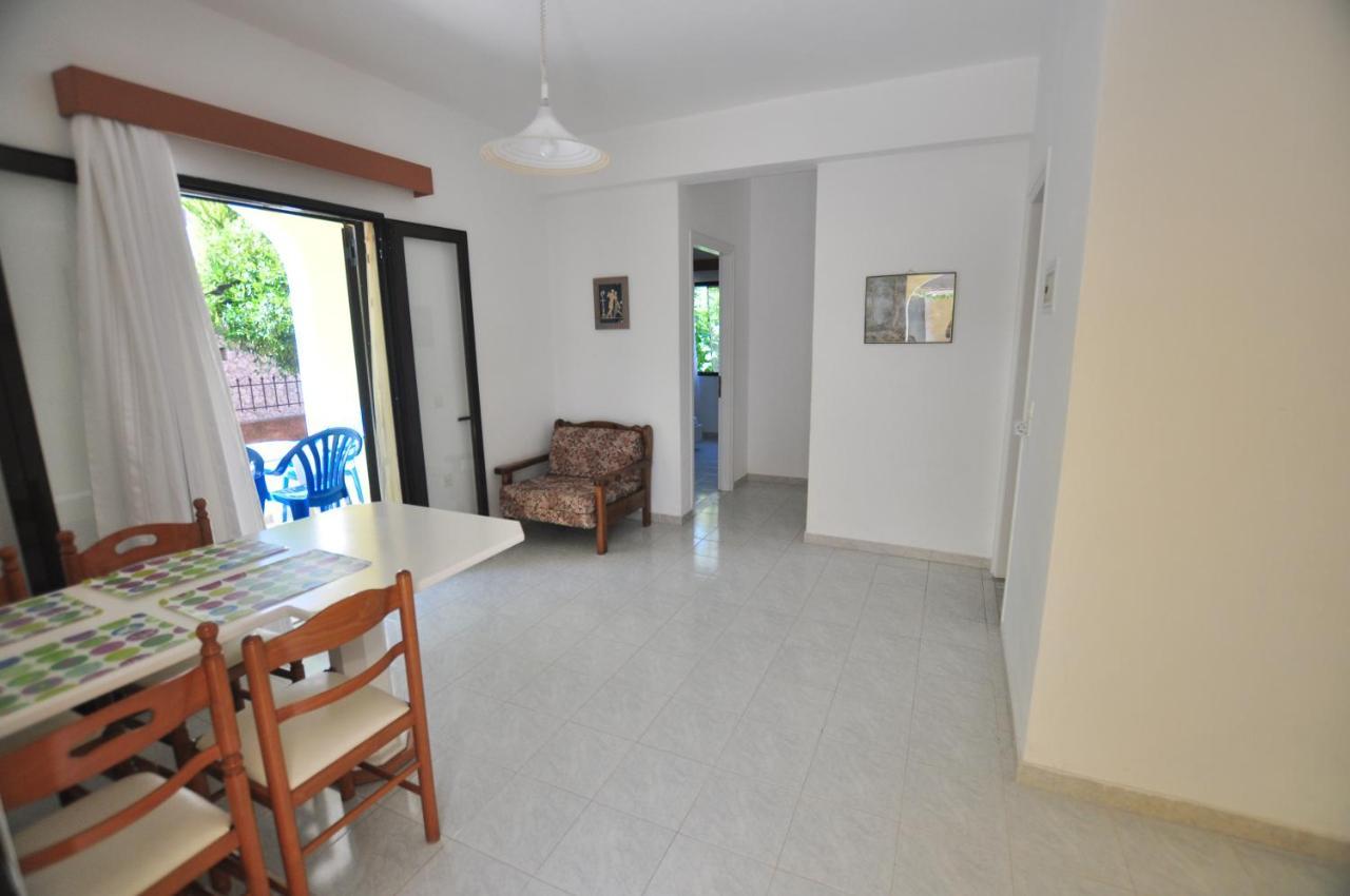Antigoni Apartments Aharávi Kültér fotó